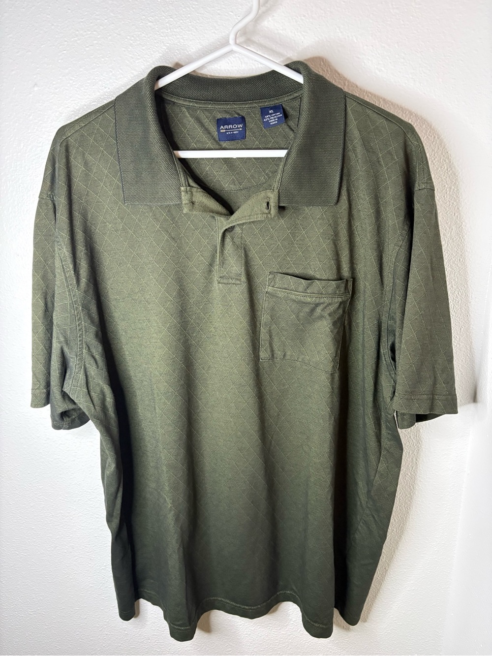 Arrow Menโs Olive Green Polo with Chest Pocket
